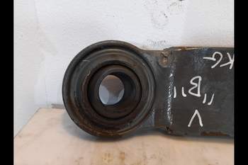 salg af Dragarm Valtra N134 VÄNSTER