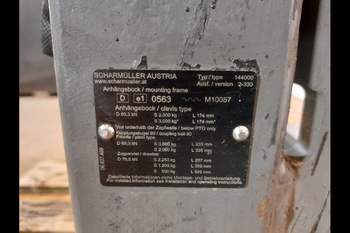 salg af Lyftdragkrokar/hitchkrokar Valtra N134 