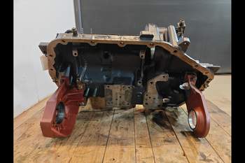 salg af Case CVX195  Transmission Housing
