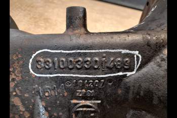 salg af Case CVX195 LEFT Rear Half Axle