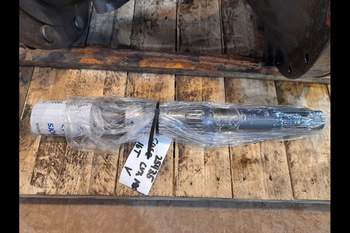 salg af Case CVX195 LEFT Rear Half Axle