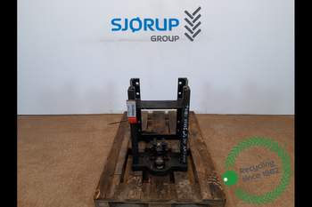 Case CVX195  Pick Up Hitch