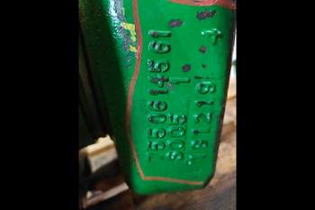 salg af Slutdrev John Deere 6215R Højre