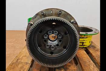salg af Slutdrev John Deere 6215R Højre