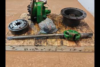 salg af Slutdrev John Deere 6215R Venstre