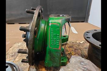 salg af Slutdrev John Deere 6215R Venstre