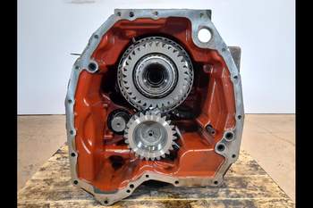 salg af John Deere 6215R  Transmission
