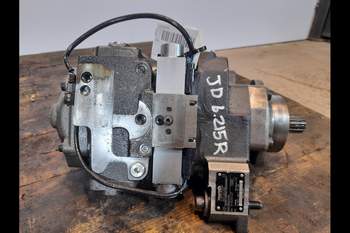 salg af John Deere 6215R  Hydrostat
