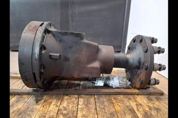 salg af John Deere 6215R RIGHT Rear Half Axle