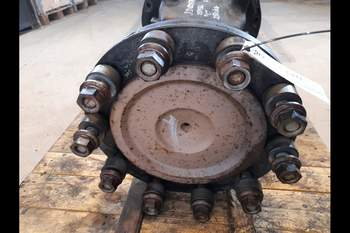 salg af John Deere 6215R RIGHT Rear Half Axle