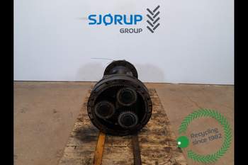 John Deere 6215R RIGHT Rear Half Axle