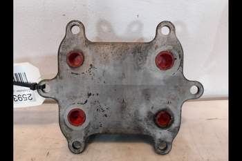 salg af John Deere 6215R  Oil Cooler