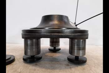 salg af Holder John Deere 6215R Venstre