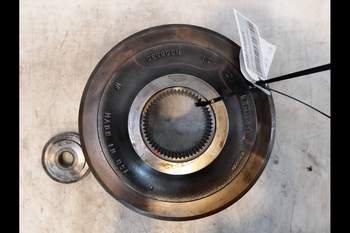 salg af Holder John Deere 6215R Venstre