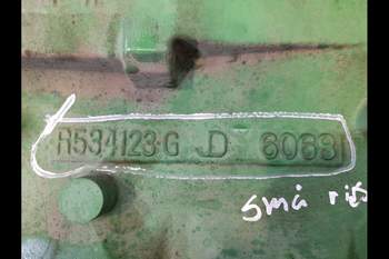 salg af John Deere 6215R  Shortblock
