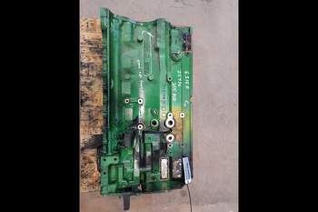 salg af John Deere 6215R  Shortblock