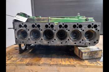 salg af John Deere 6215R  Shortblock
