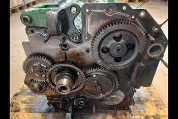salg af John Deere 6215R  Shortblock