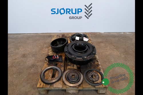 salg af Case Puma 240 RIGHT Front axle final drive