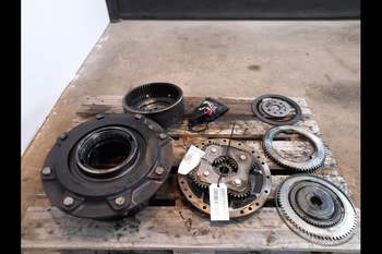 salg af Case Puma 240 LEFT Front axle final drive