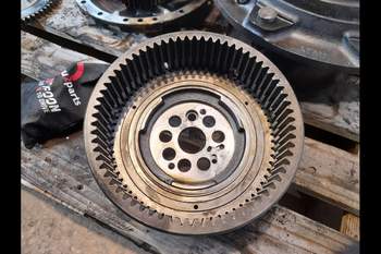 salg af Case Puma 240 LEFT Front axle final drive