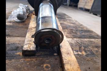 salg af Case Puma 240 RIGHT Rear Half Axle
