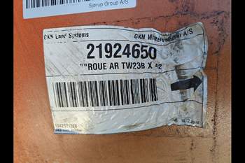 salg af Fælg Claas Axion 830 Bag Højre