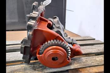 salg af Hydrostat Claas Axion 830