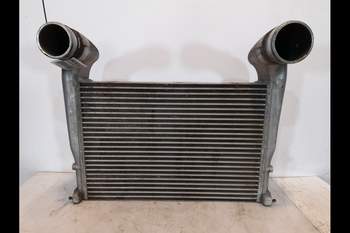 salg af Intercooler Claas Axion 830