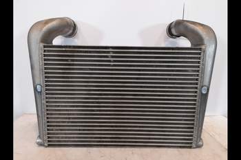 salg af Intercooler Claas Axion 830