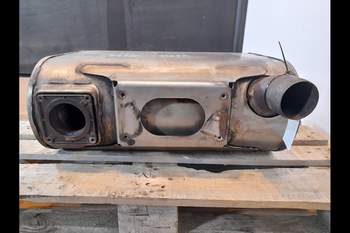 salg af Katalysator Claas Axion 830