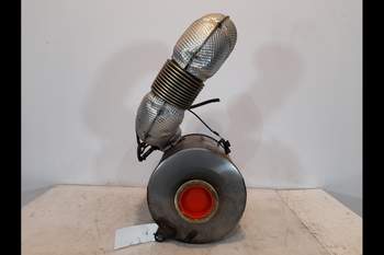 salg af Katalysator Claas Axion 830