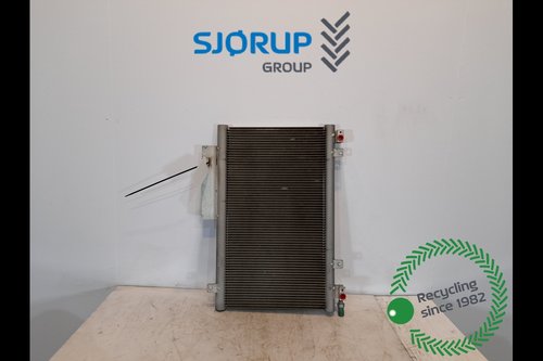 salg af Kondensor Claas Axion 830