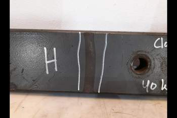 salg af Liftarm Claas Axion 830 Højre