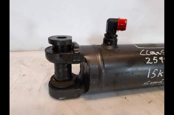 salg af Liftcylinder Claas Axion 830