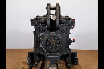 salg af PTO Claas Axion 830