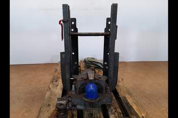 salg af Træk Claas Axion 830