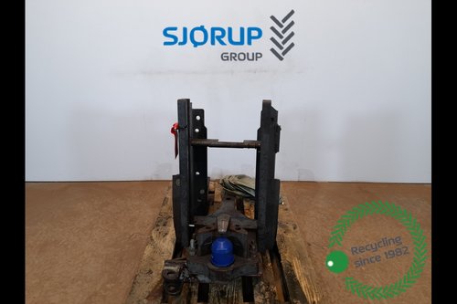 salg af Træk Claas Axion 830