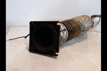 salg af Udstødning Claas Axion 830