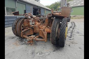 salg af John Deere 9530 traktor