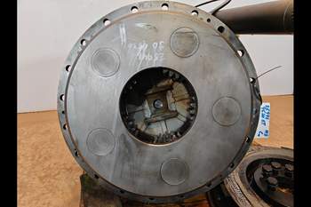 salg af John Deere 9530 RIGHT Rear axle final drive