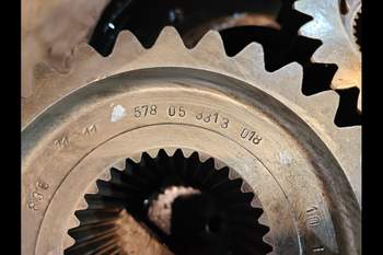 salg af Slutdrev John Deere 9530 Venstre