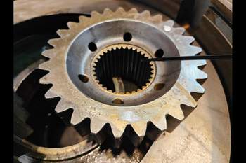 salg af Slutdrev John Deere 9530 Venstre