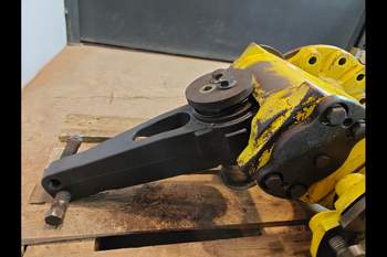 salg af Foraksel Slutdrev John Deere 9530 VÄNSTER