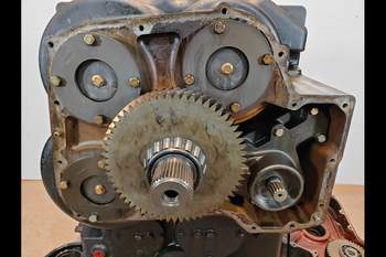 salg af Växellådor John Deere 9530 