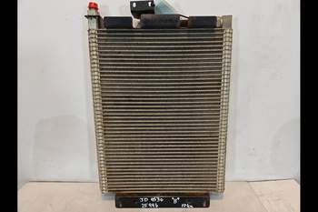 salg af Oljekylare John Deere 9530 