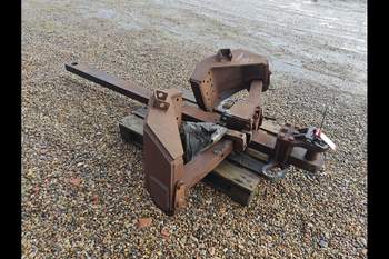 salg af Lyftdragkrokar/hitchkrokar John Deere 9530 