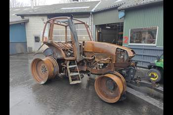 salg af Deutz-Fahr Agrotron 165 traktor