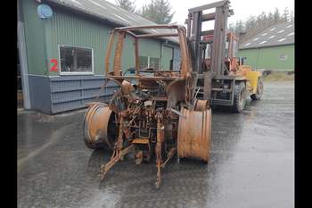 salg af Deutz-Fahr Agrotron 165 traktor