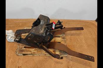 salg af Deutz-Fahr Agrotron 165  Frontlift